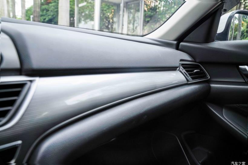 Honda Accord (CR)