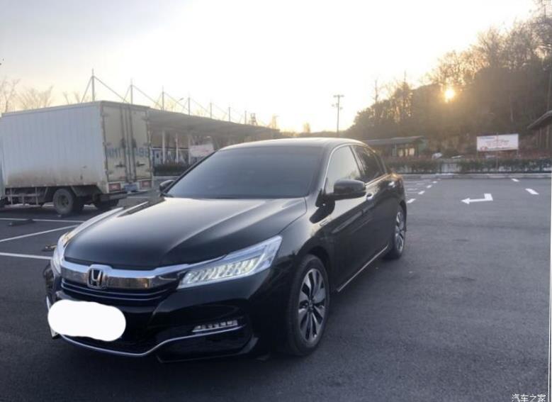 Honda Accord (CR)