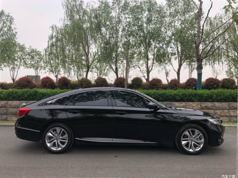 Honda Accord (CR)