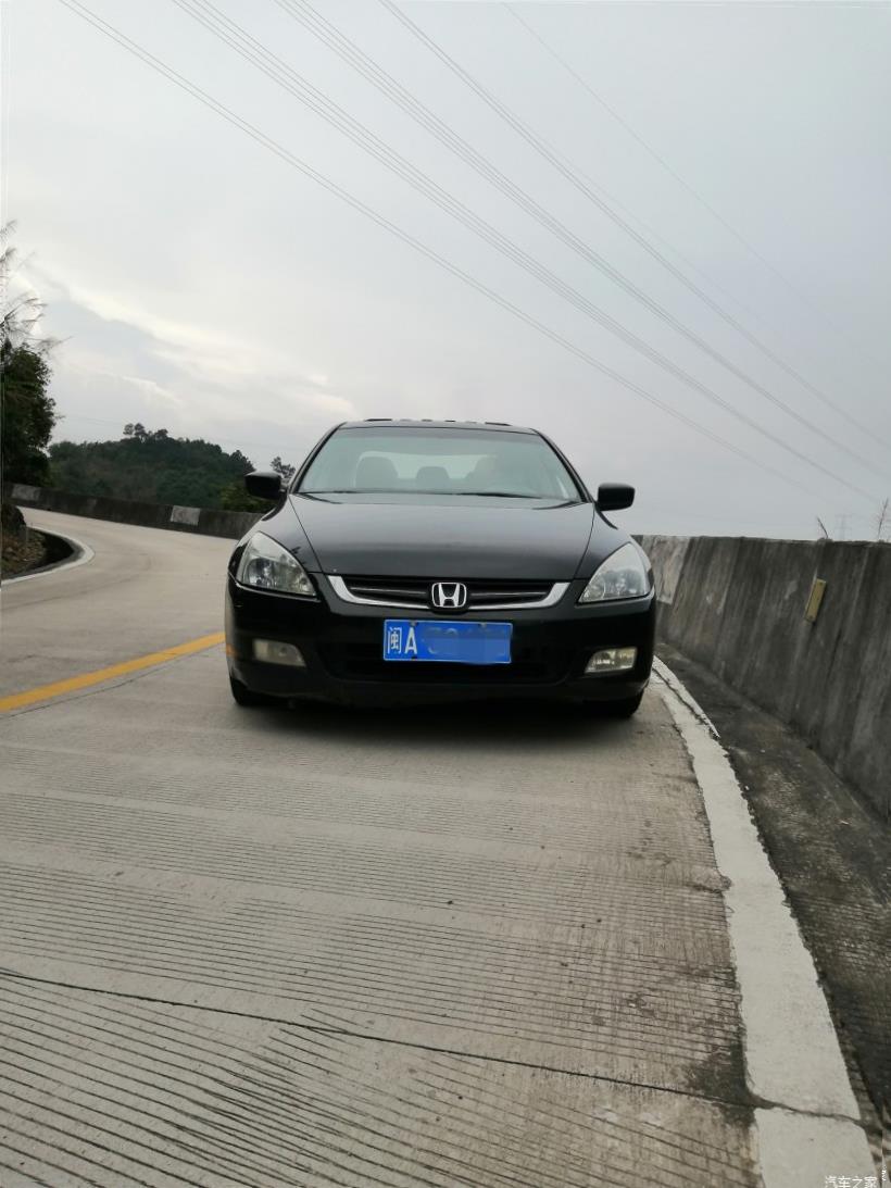 Honda Accord (CR)