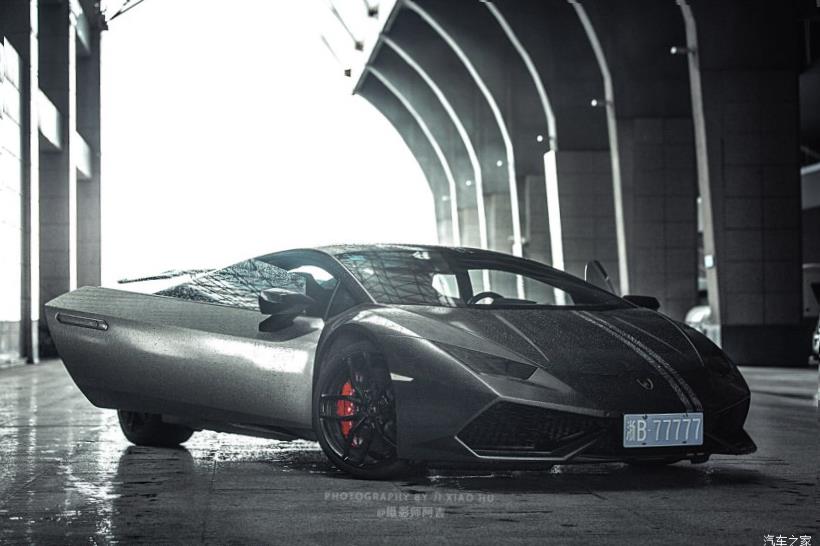 Lamborghini Huracan 