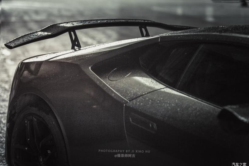 Lamborghini Huracan 