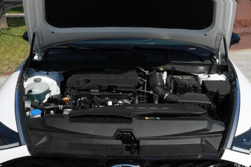 Hyundai Sonata (DN8)