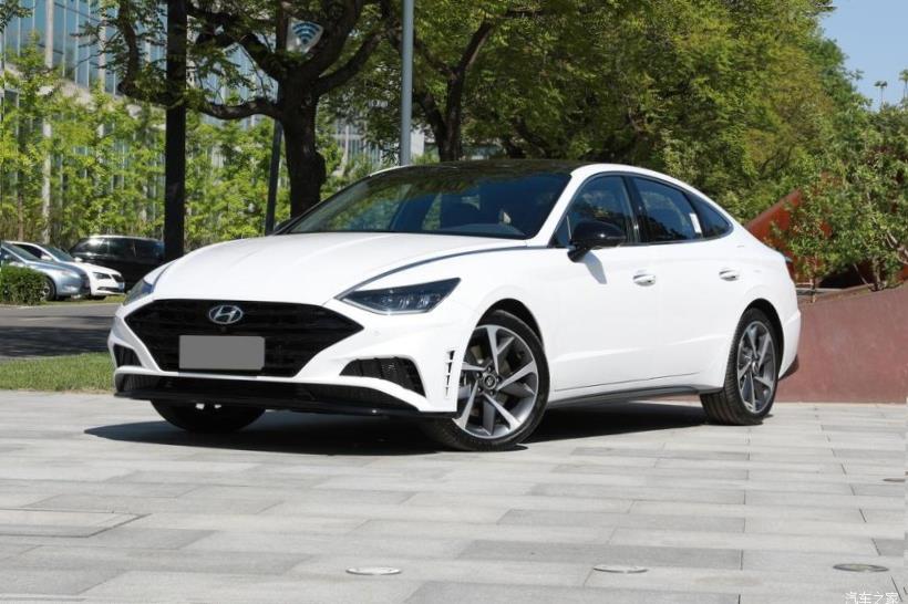 Hyundai Sonata (DN8)