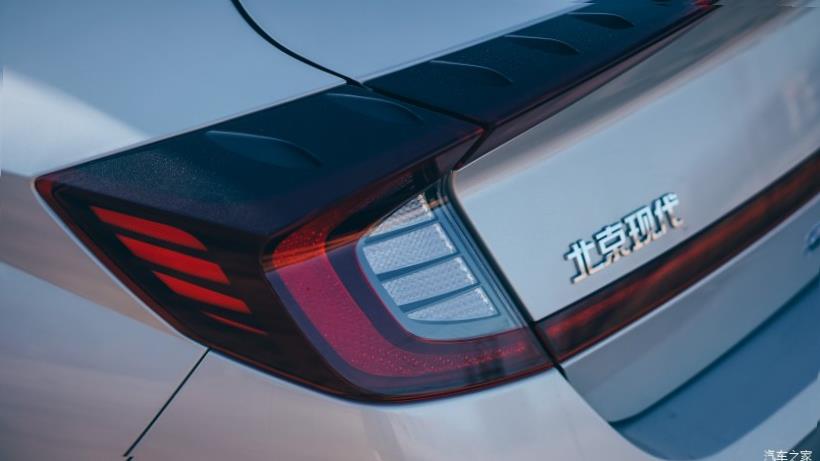 Hyundai Sonata (DN8)