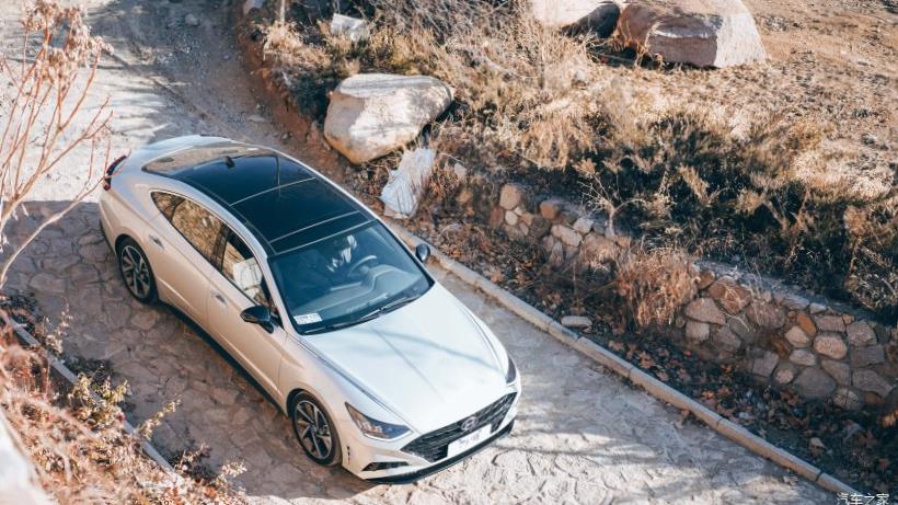 Hyundai Sonata (DN8)