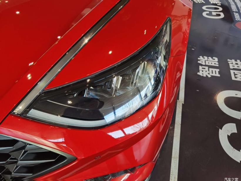 Hyundai Sonata (DN8)