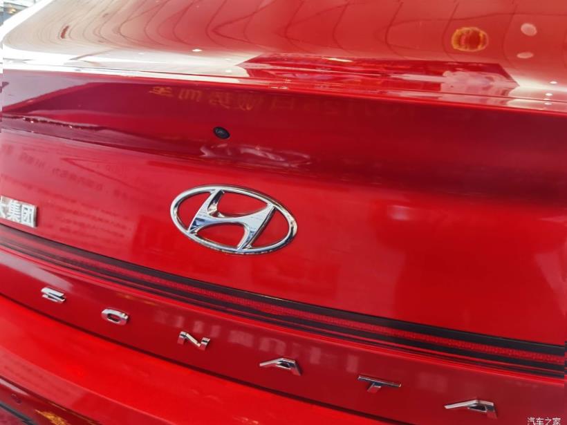 Hyundai Sonata (DN8)