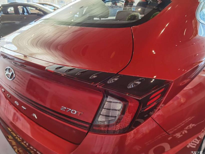 Hyundai Sonata (DN8)