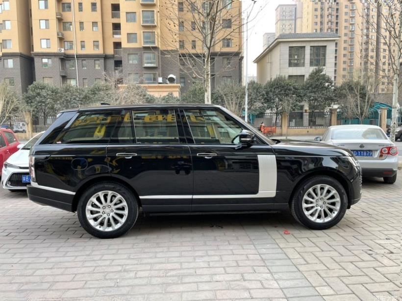 Land Rover Range Rover (L405)