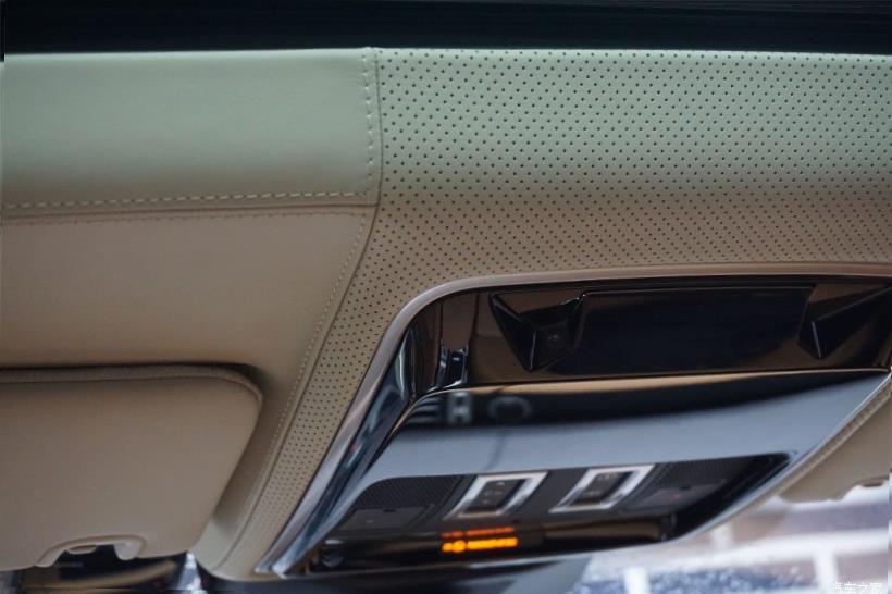 Land Rover Range Rover (L405)