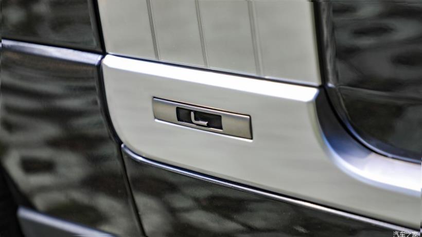 Land Rover Range Rover (L405)