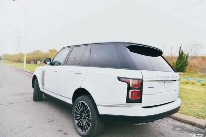 Land Rover Range Rover (L405)