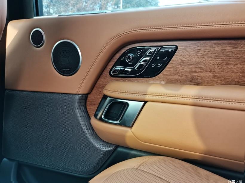 Land Rover Range Rover (L405)