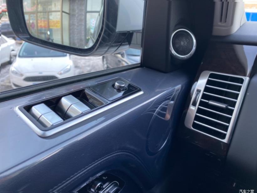 Land Rover Range Rover (L405)