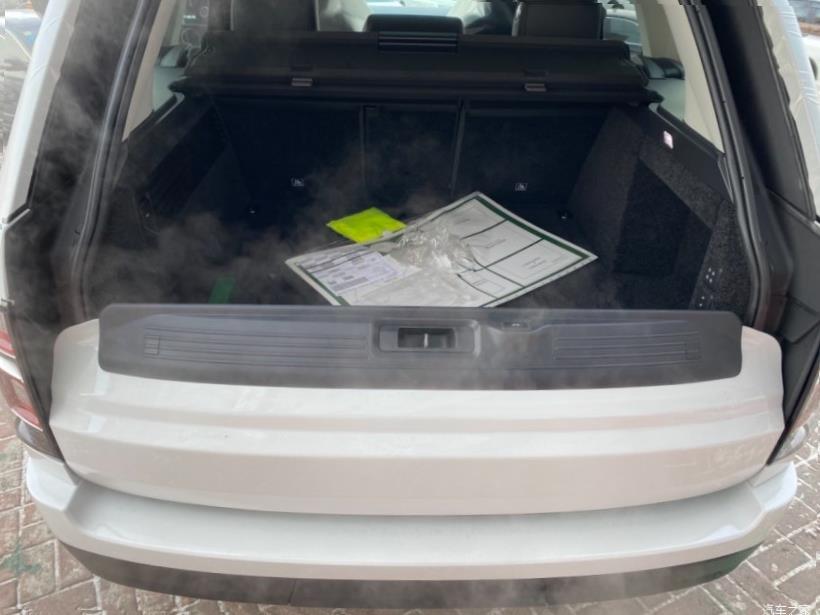 Land Rover Range Rover (L405)