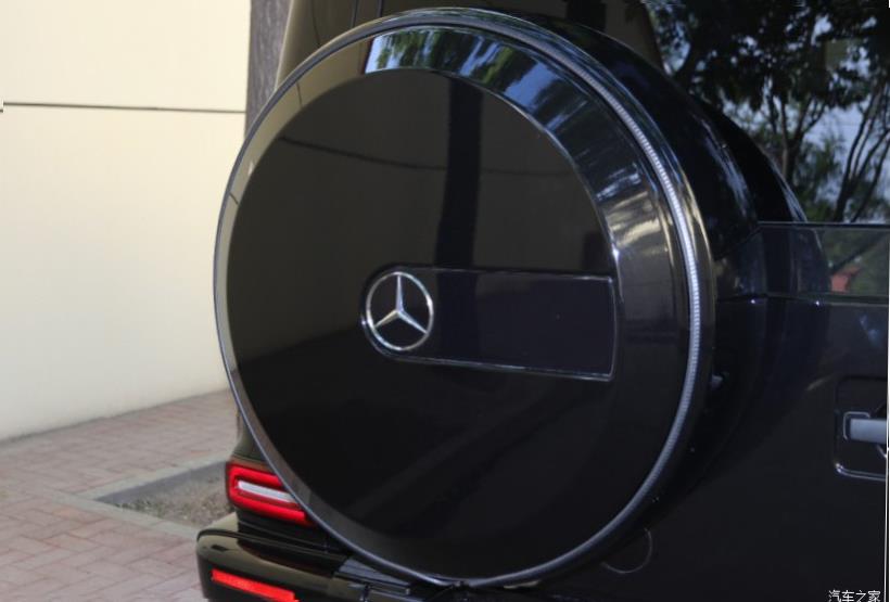 Mercedes-Benz G-Class (W463)