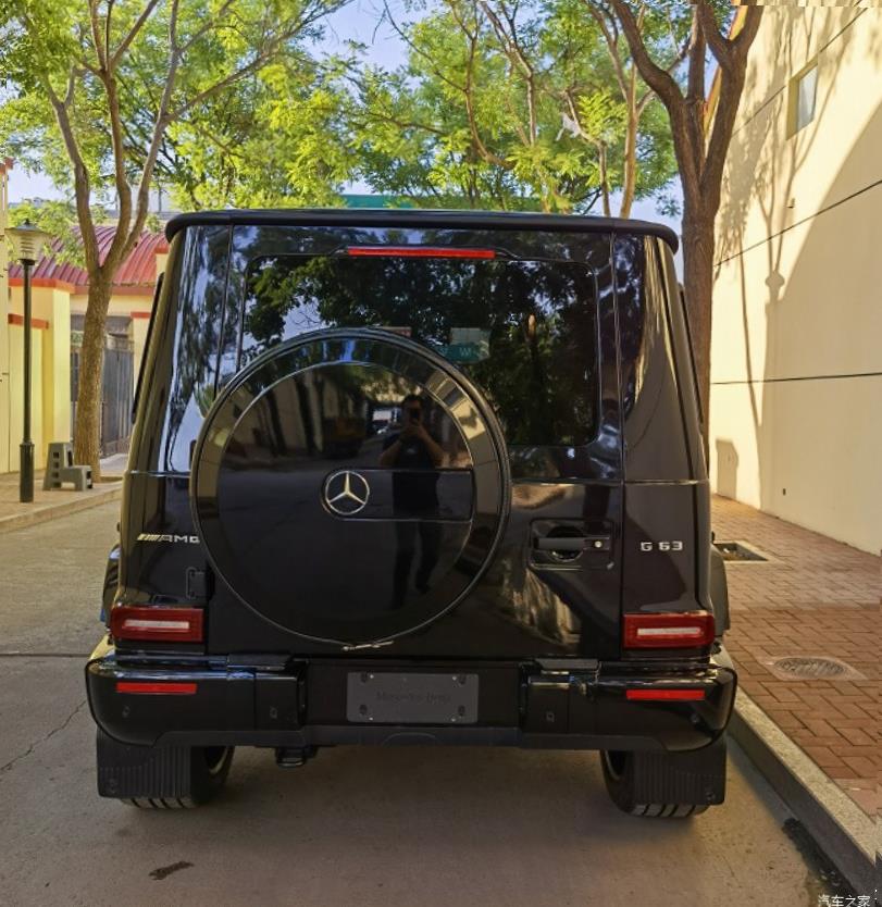 Mercedes-Benz G-Class (W463)