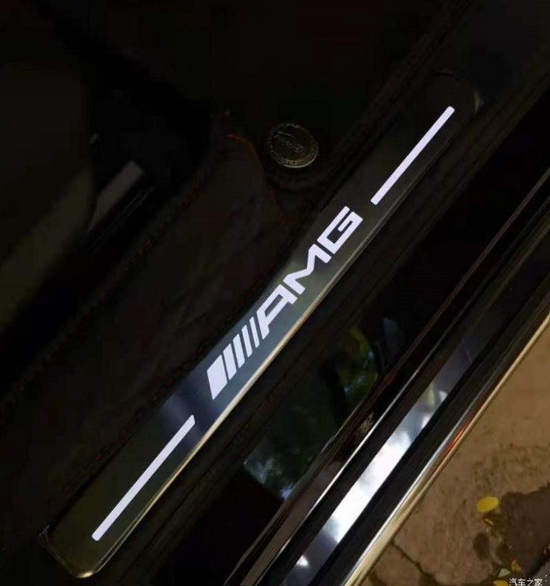 Mercedes-Benz G-Class (W463)