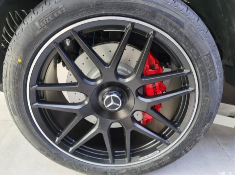 Mercedes-Benz G-Class (W463)
