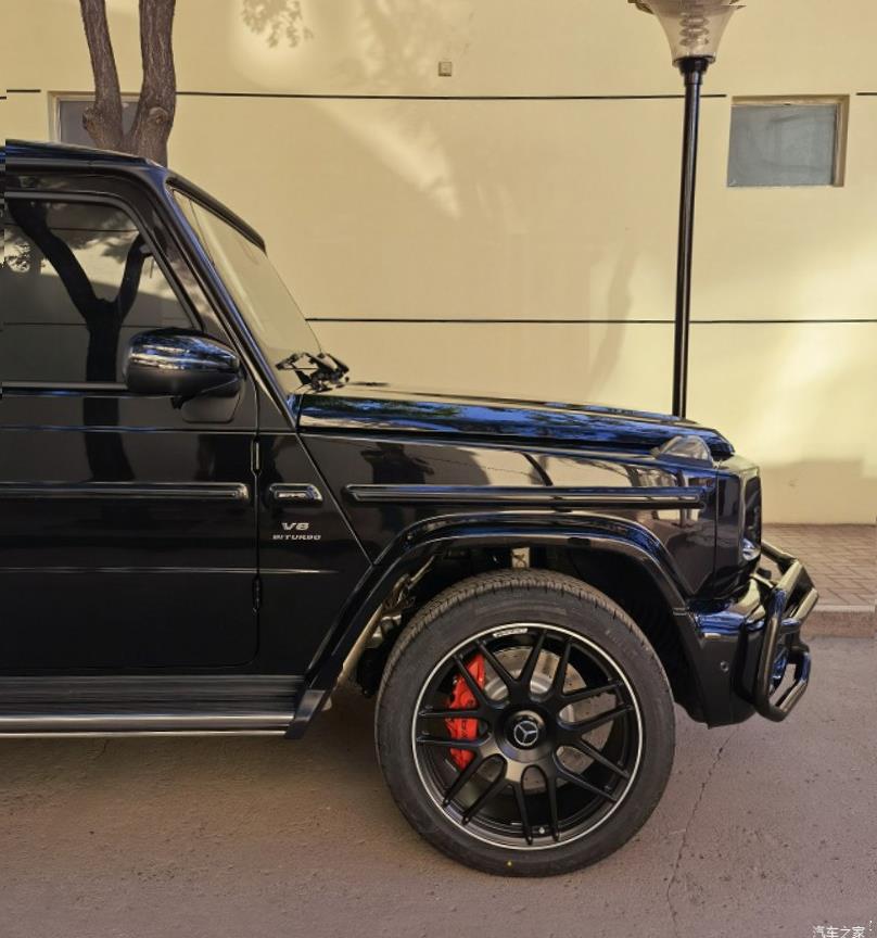 Mercedes-Benz G-Class (W463)