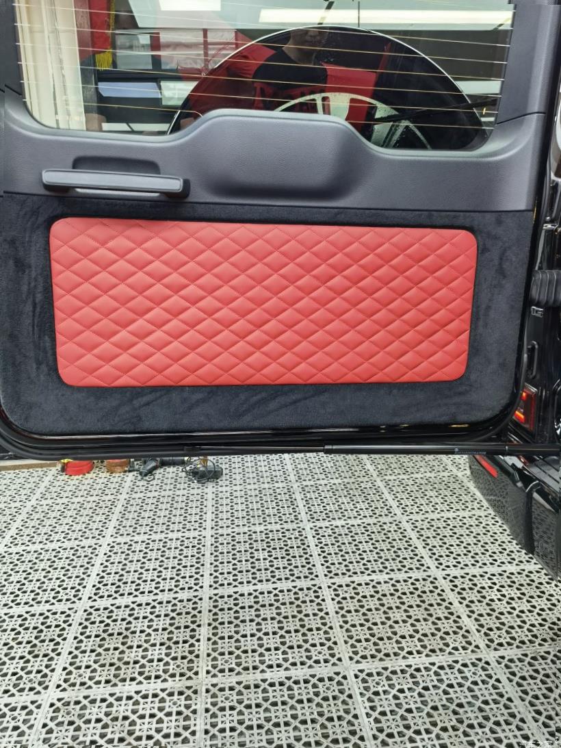 Mercedes-Benz G-Class (W463)