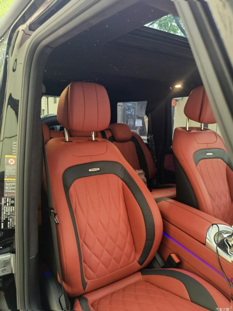Mercedes-Benz G-Class (W463)
