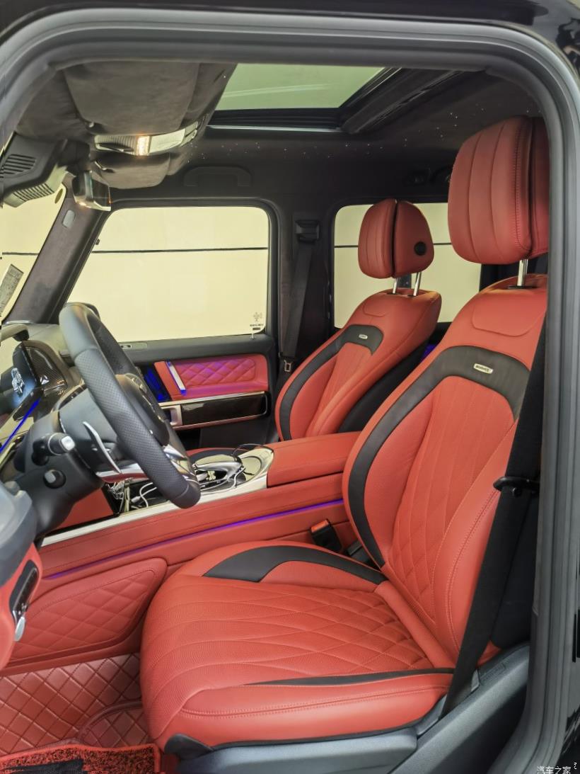 Mercedes-Benz G-Class (W463)