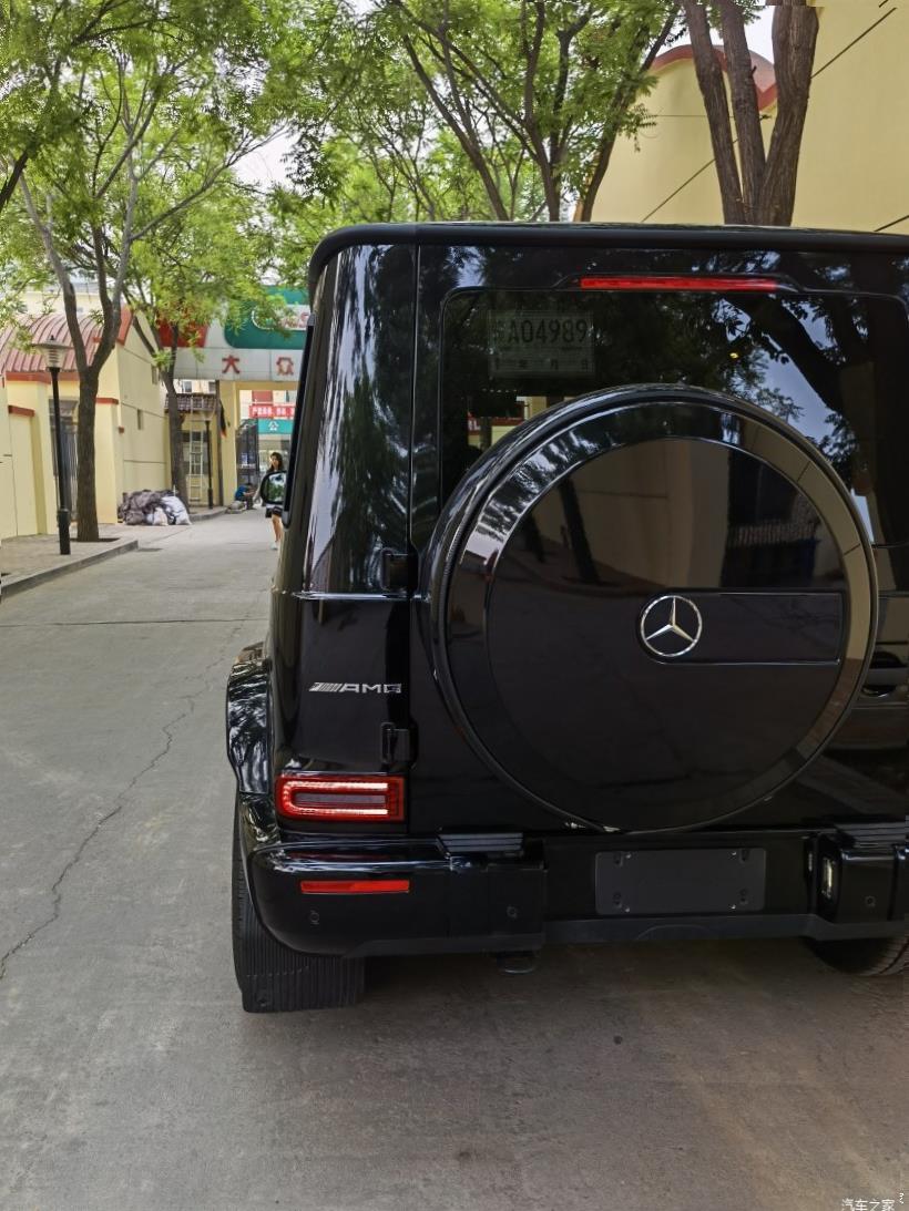 Mercedes-Benz G-Class (W463)