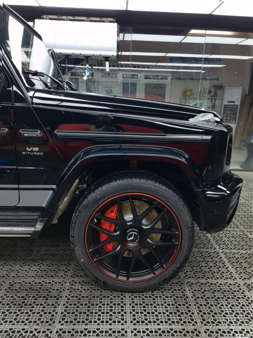 Mercedes-Benz G-Class (W463)
