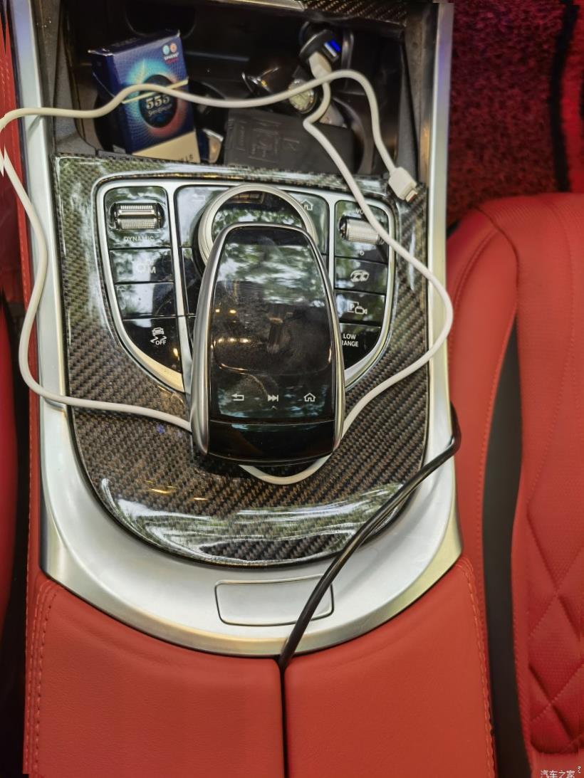 Mercedes-Benz G-Class (W463)