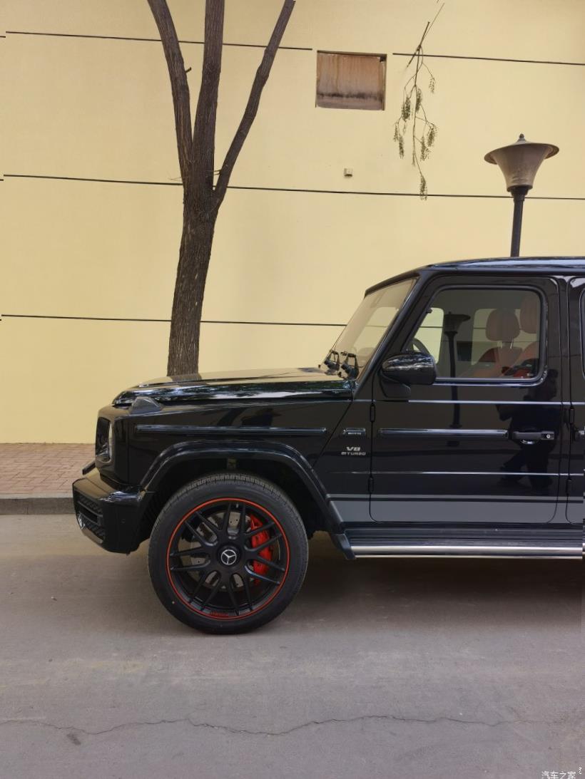 Mercedes-Benz G-Class (W463)