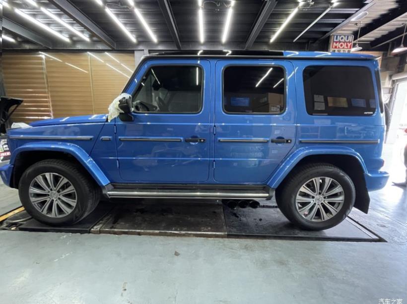Mercedes-Benz G-Class (W463)