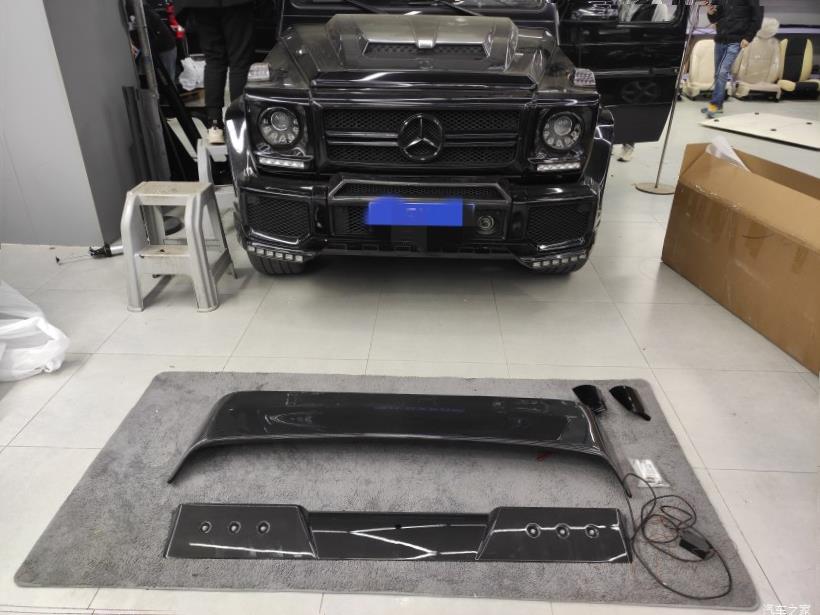 Mercedes-Benz G-Class (W463)