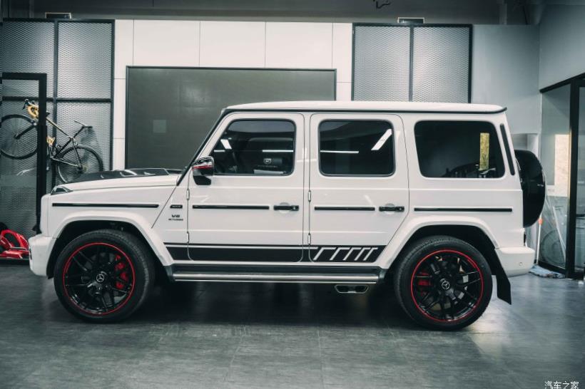 Mercedes-Benz G-Class (W463)
