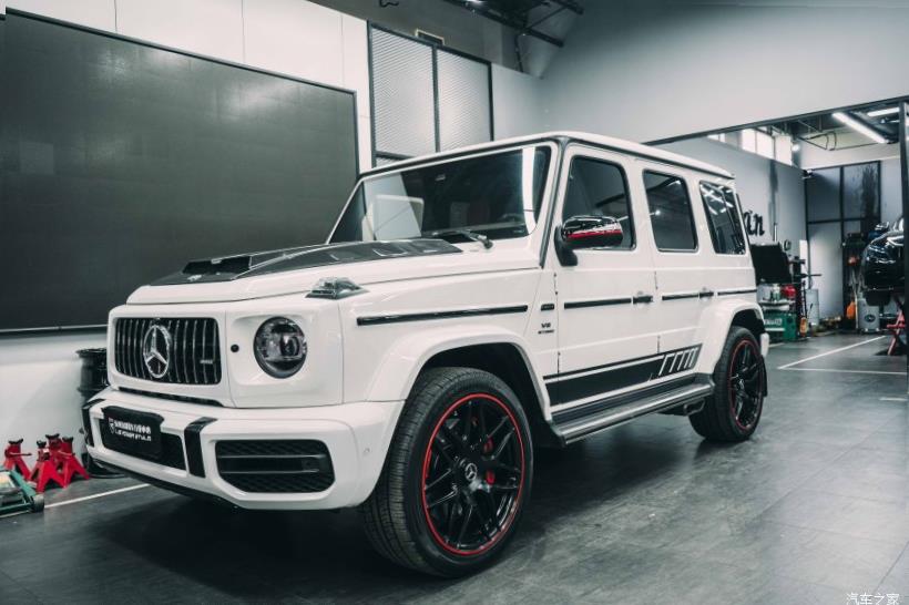 Mercedes-Benz G-Class (W463)