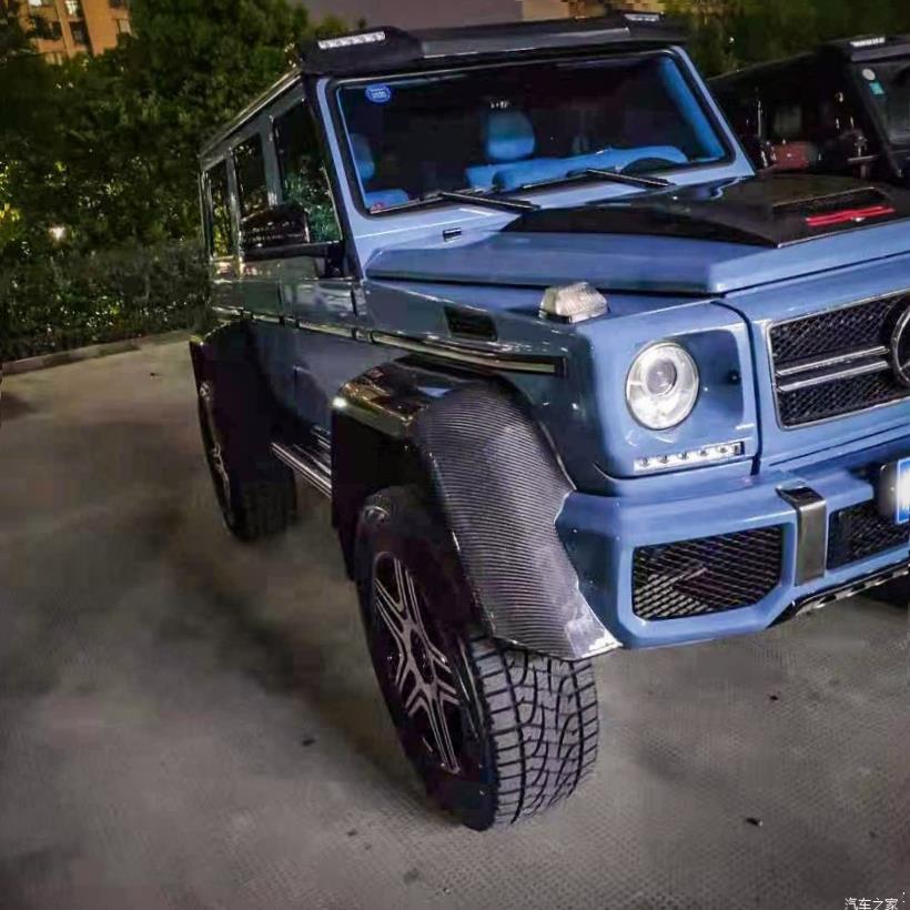 Mercedes-Benz G-Class (W463)