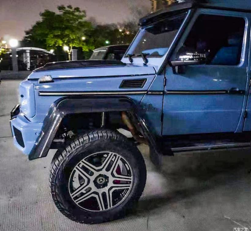 Mercedes-Benz G-Class (W463)
