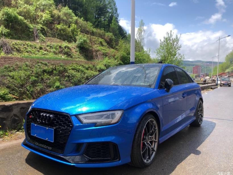 Audi RS7 (C8)