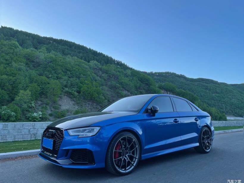 Audi RS7 (C8)