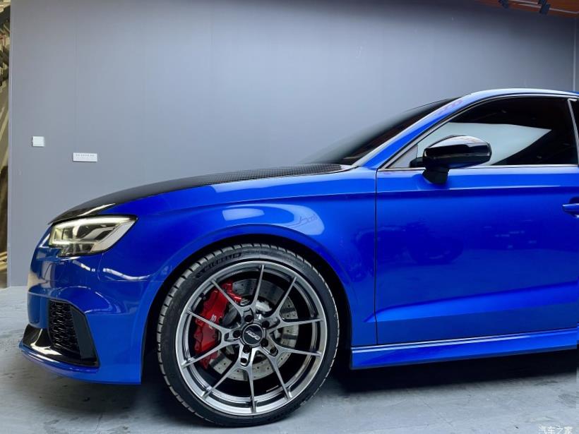 Audi RS7 (C8)