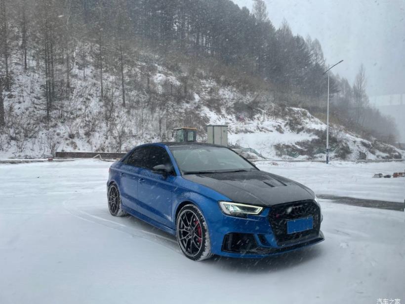 Audi RS7 (C8)