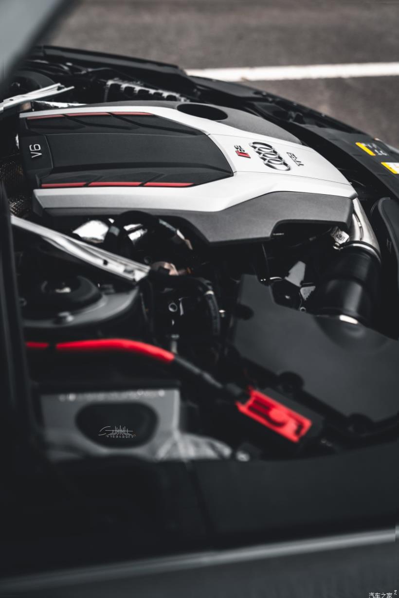 Audi RS7 (C8)