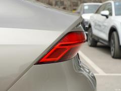 2021 модель 40 TFSI люкс 2021 model 40 TFSI luxury Фото 61 из 81