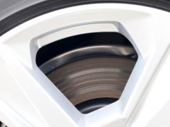 2021 модель 40 TFSI люкс 2021 model 40 TFSI luxury Фото 41 из 72
