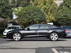 2021 модель 40 TFSI люкс 2021 model 40 TFSI luxury Фото 4 из 68