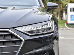 2021 модель 40 TFSI люкс 2021 model 40 TFSI luxury Фото 26 из 68