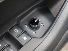 2021 модель 40 TFSI люкс 2021 model 40 TFSI luxury Фото 226 из 323