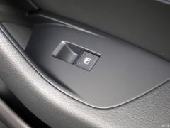 2021 модель 40 TFSI люкс 2021 model 40 TFSI luxury Фото 265 из 323