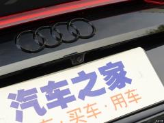 2021 55 TFSI Night Rider, ограниченная серия 2021 55 TFSI Night Rider Limited Edition Фото 71 из 89